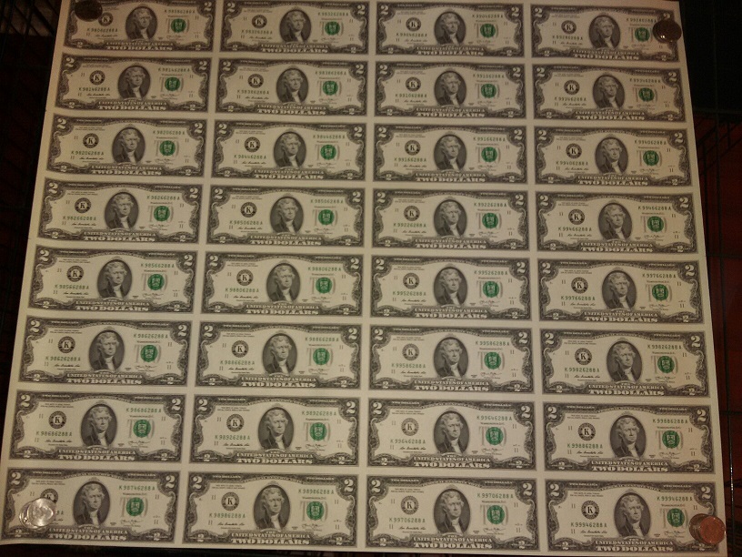 2-Dollar-Bills